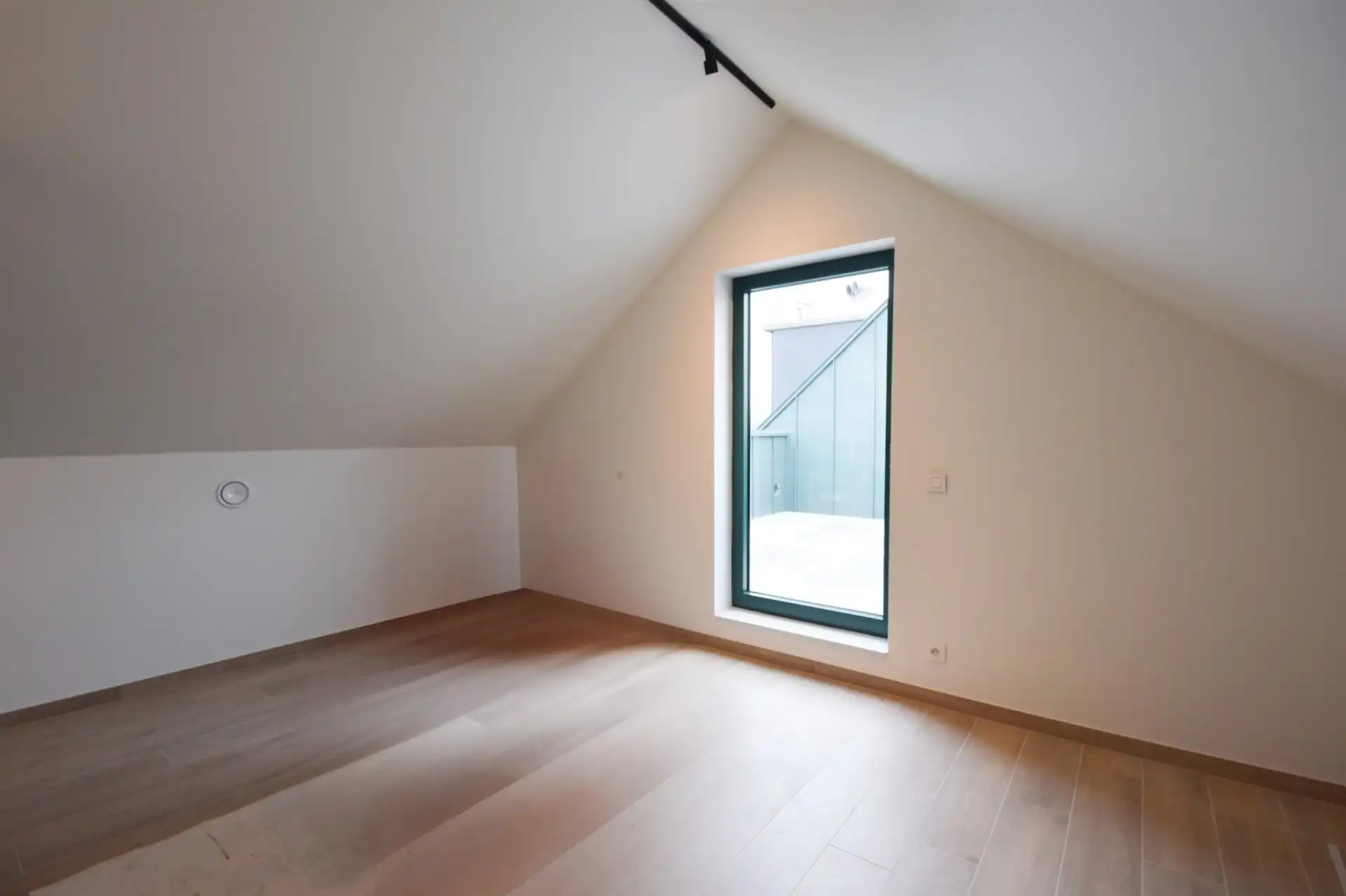 Luxueus duplex-appartement in het centrum van Sint-Gillis-Waas! foto 16