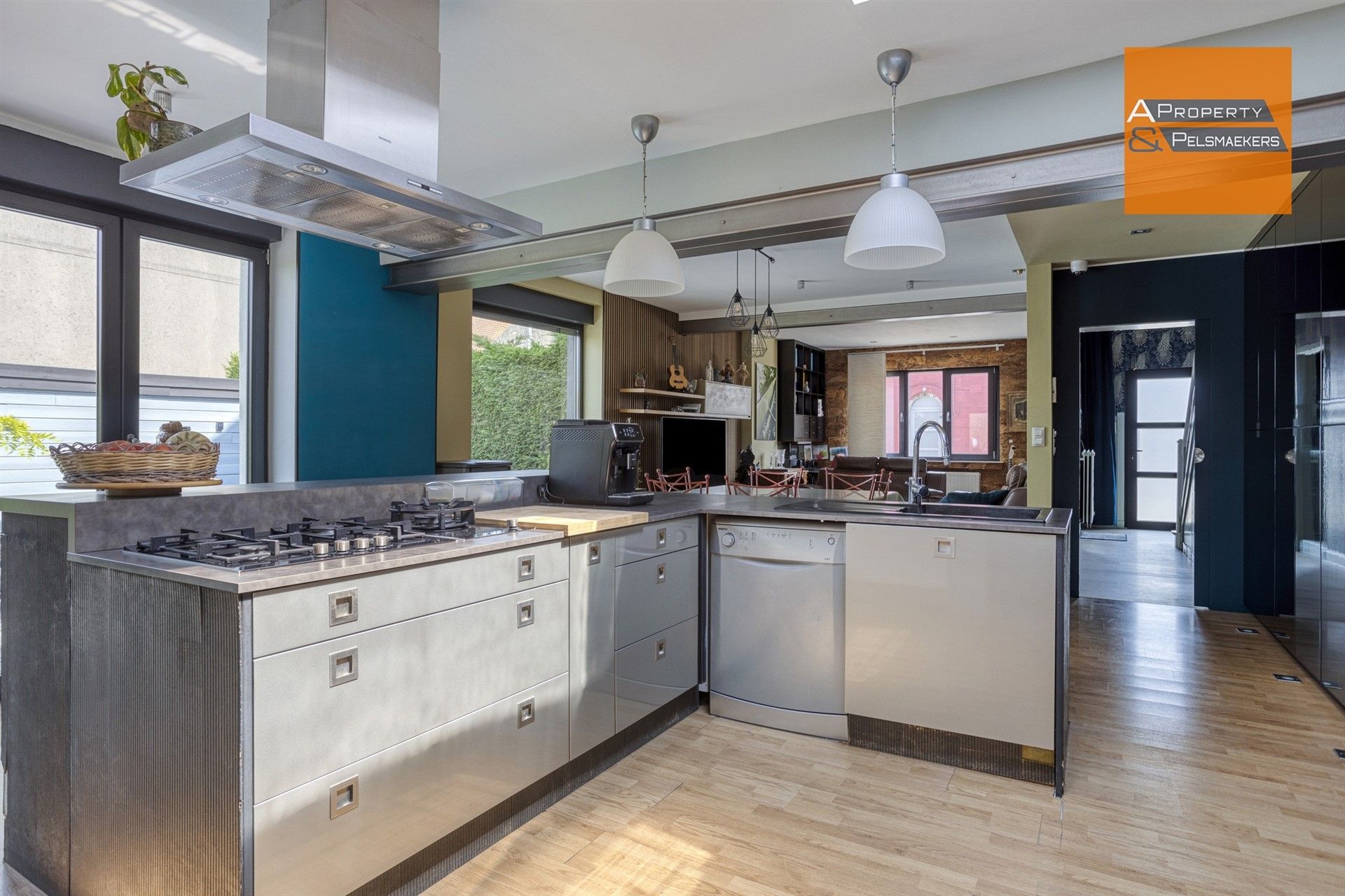 Woning 4 slpk met grote tuin en uitbreidingsmogeliijkheden foto 3