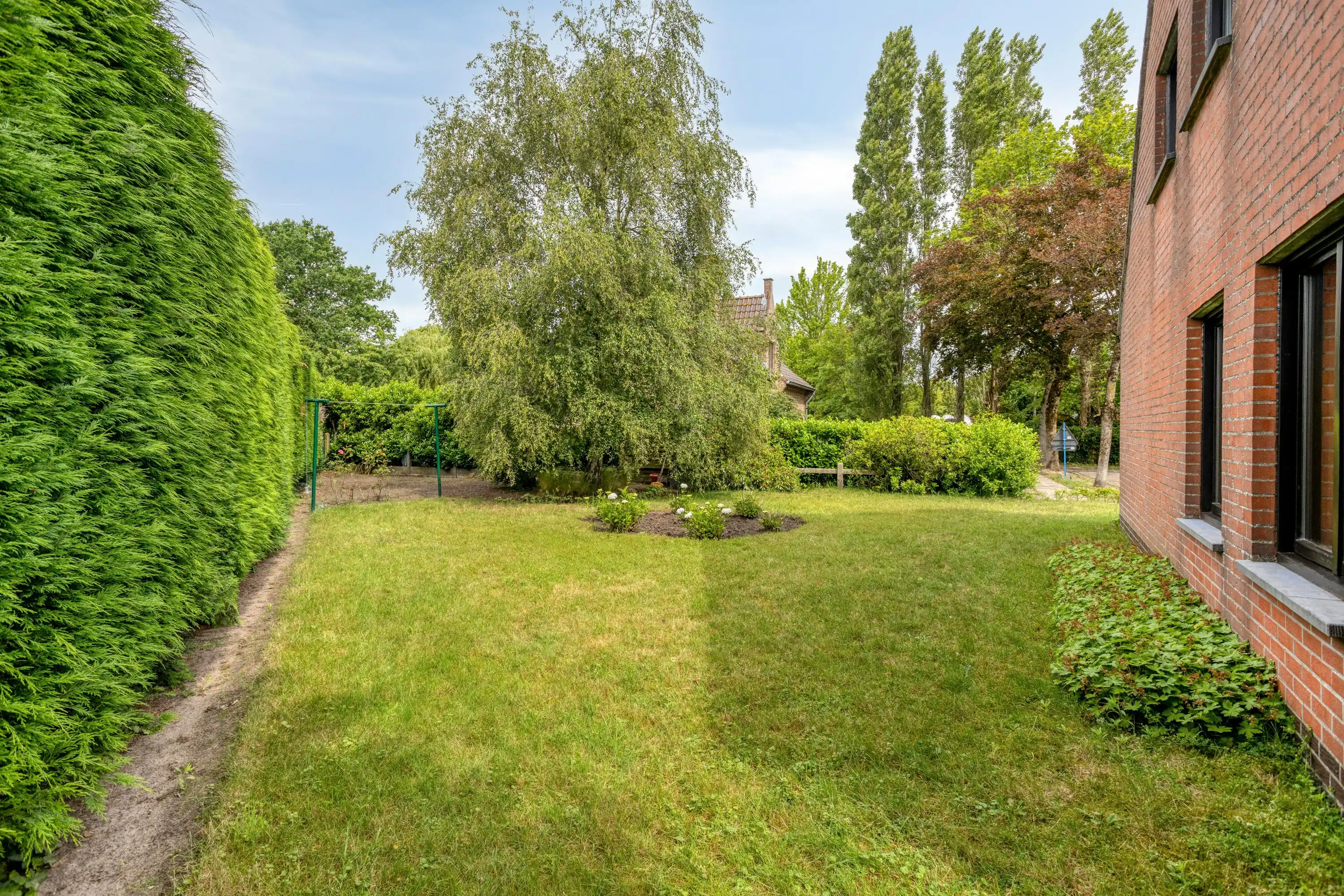 Vrijstaand huis met 4 slaapkamers te Assebroek  foto 5