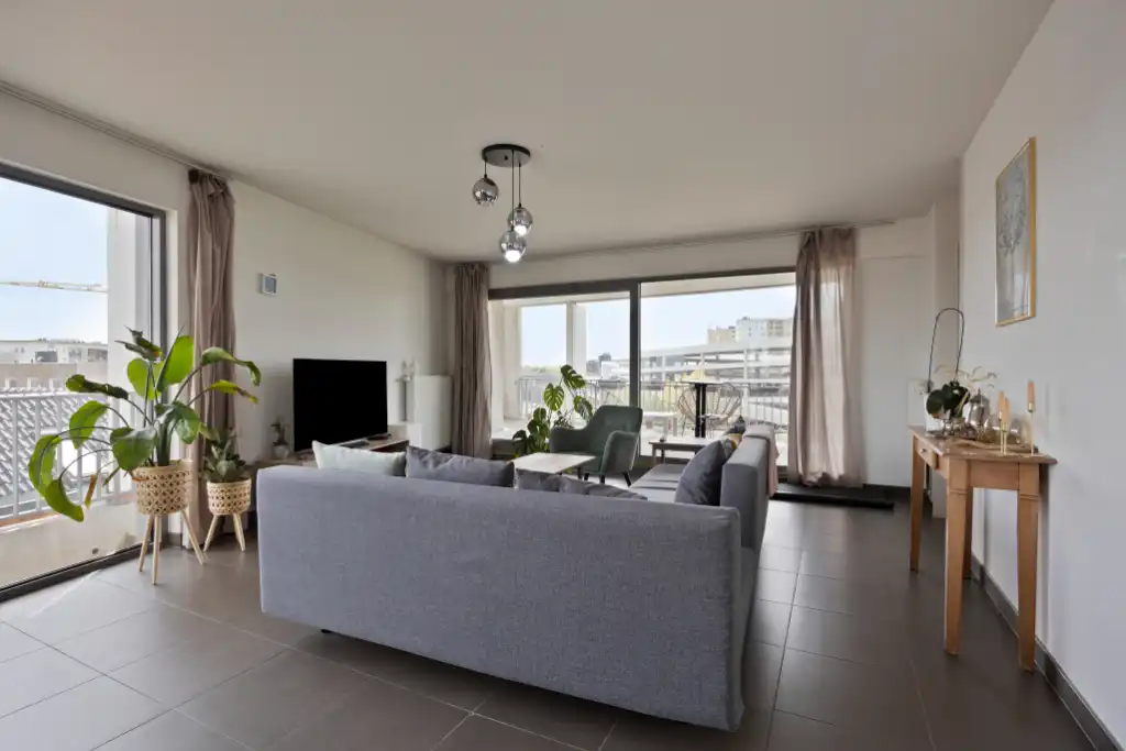 Hoekappartement met twee slaapkamers en ruim zonneterras. foto 10