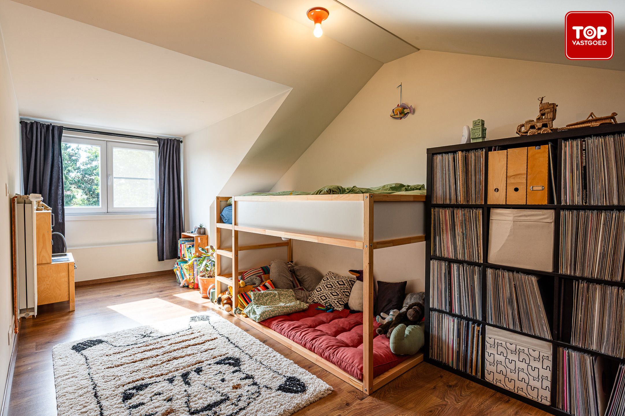 Instapklare en energiezuinige woning met zonnige tuin vlakbij de Bourgoyen foto 20