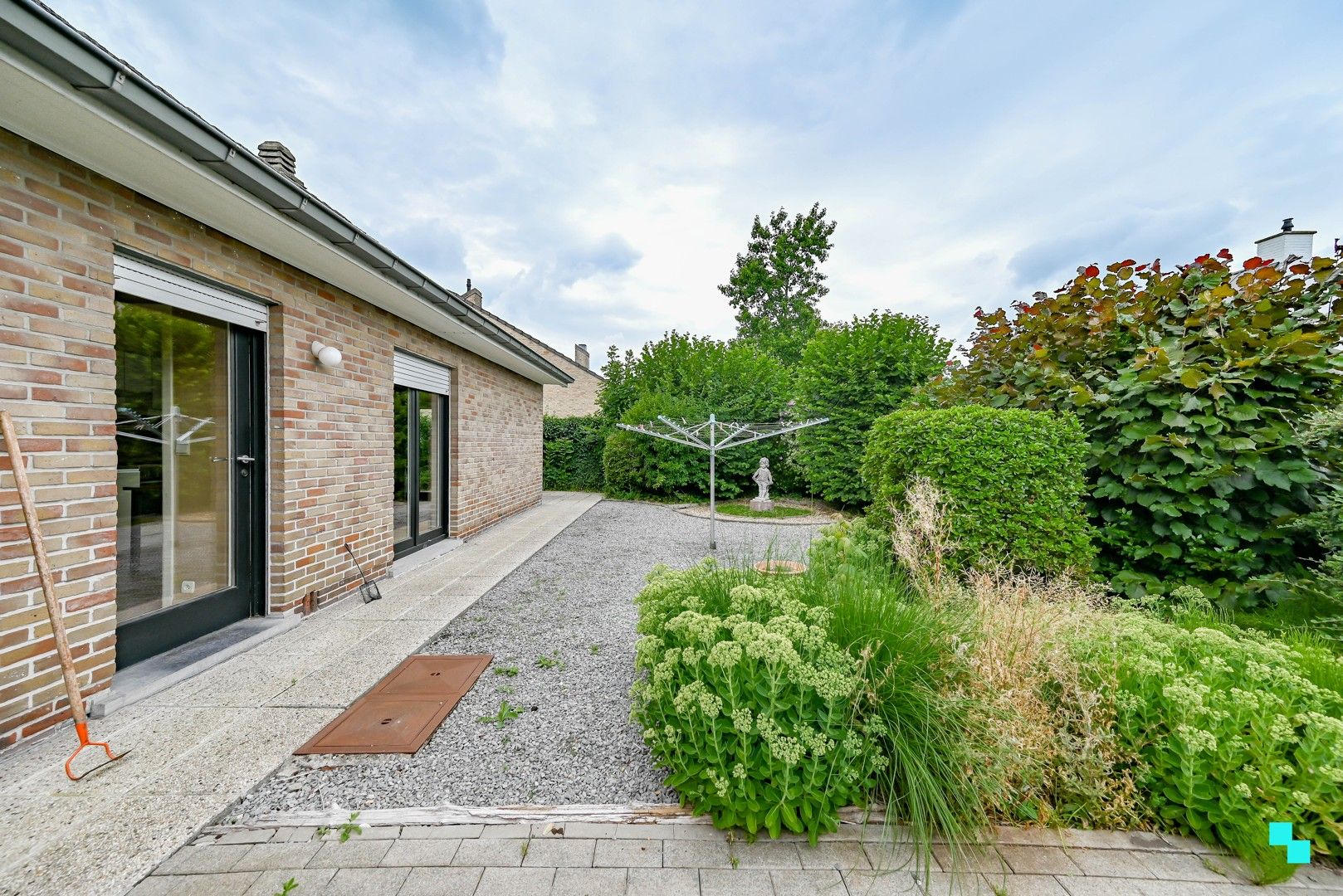 Vrijstaande woning in landelijke stijl in doodlopende straat te Ingelmunster foto 13