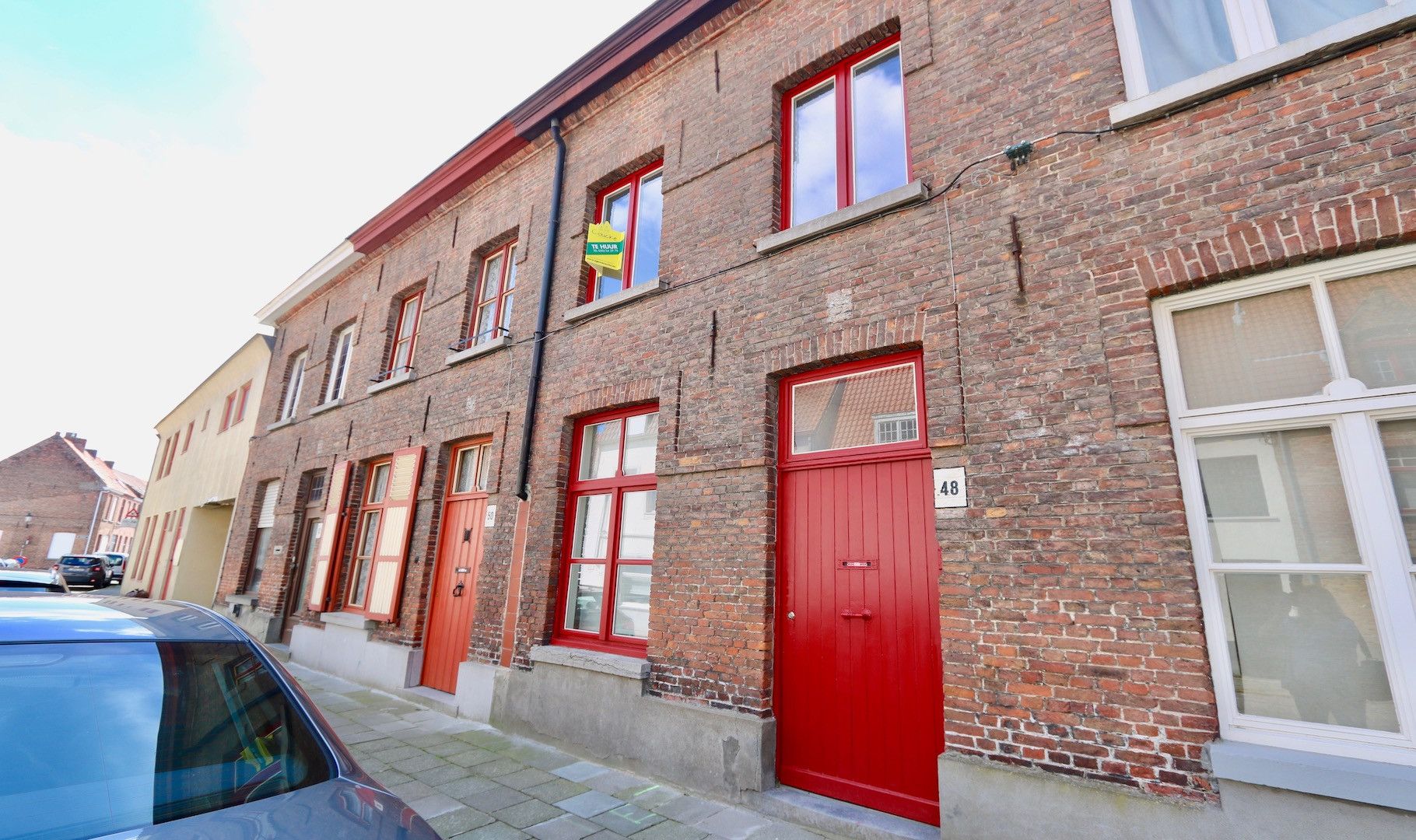 Cosy huis  - 3 slaapkamers - met terras en tuintje en fietsenpoortje/berging foto 2