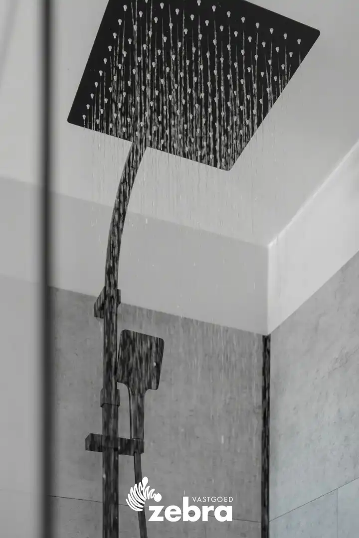 Uitzonderlijk grote rijwoning met 4 slaapkamers in Roeselare foto 17