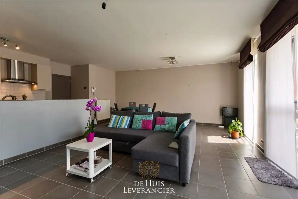 Energiezuinig modern appartement met lift en terras foto 3