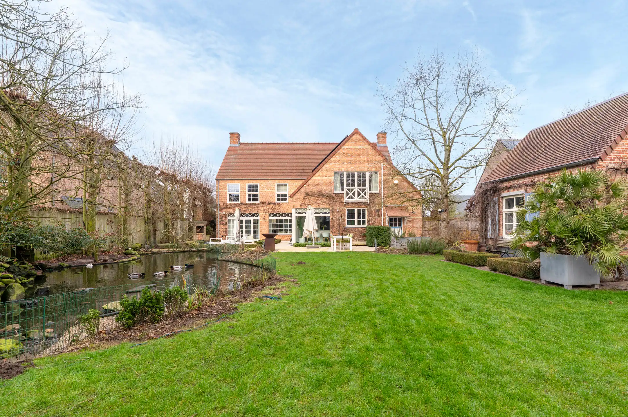 AARTSELAAR - Villa met zwembad en ruimte voor praktijk foto 15