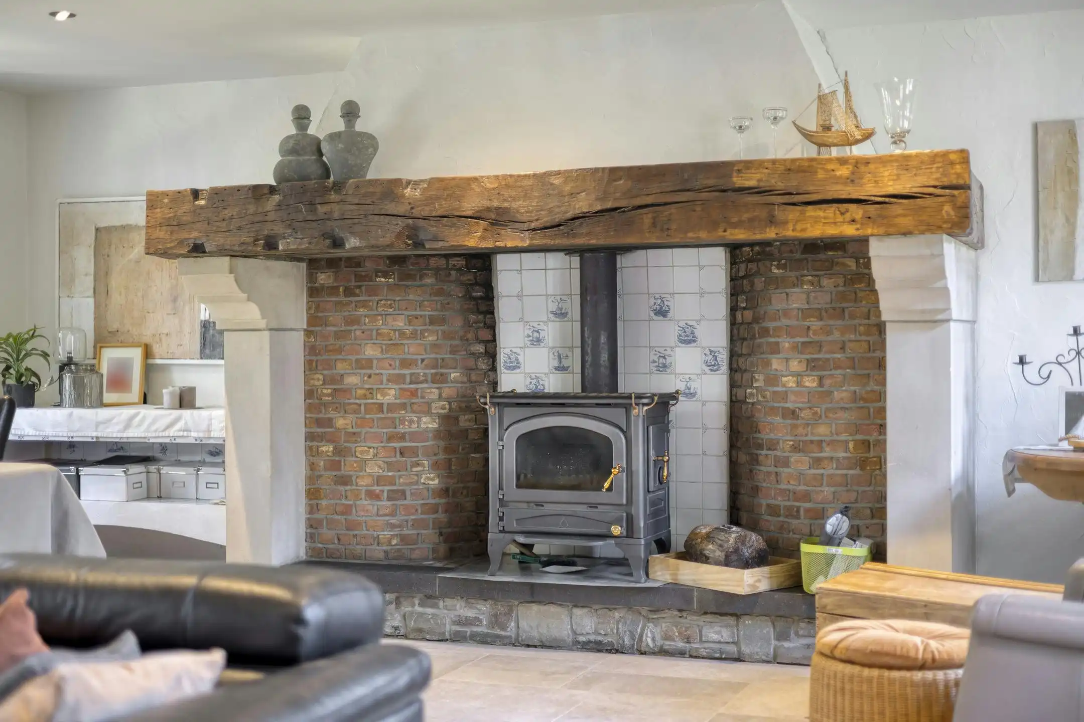 Recent gerenoveerde villa op 33 are te koop in Herentals foto 4