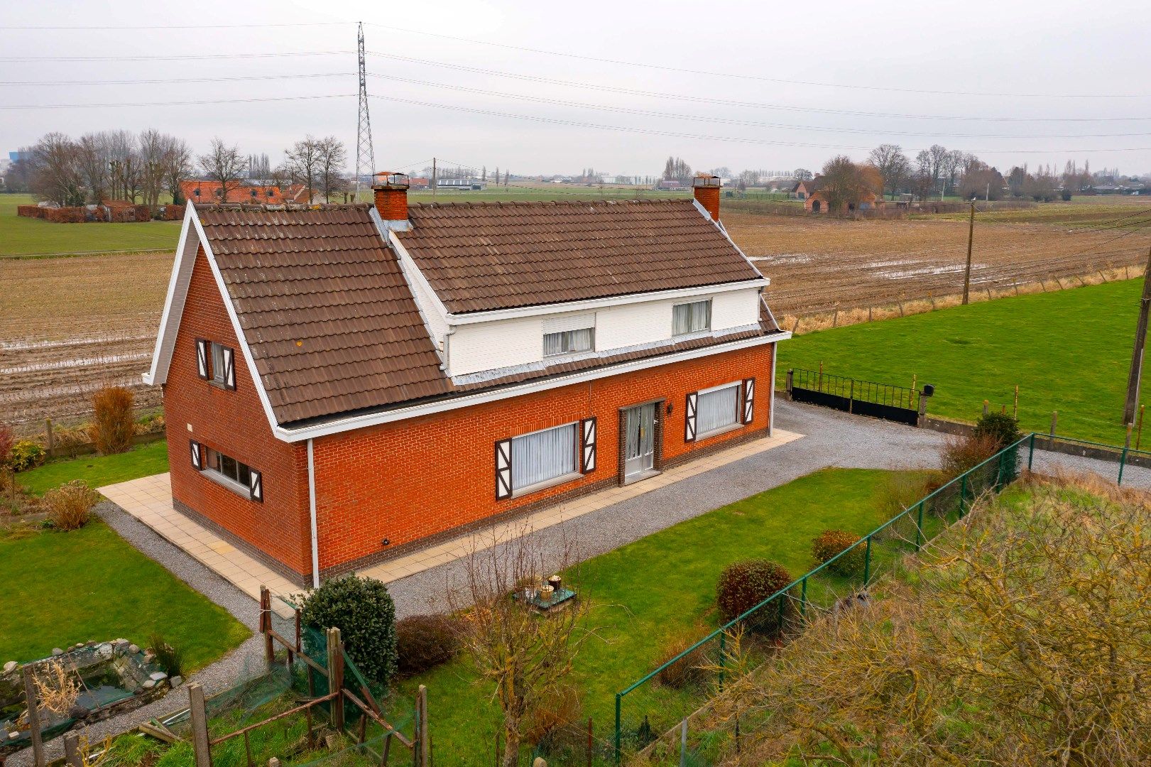 PRACHTIG GELEGEN ALLEENSTAANDE WONING OP 2.009 m²  foto 17