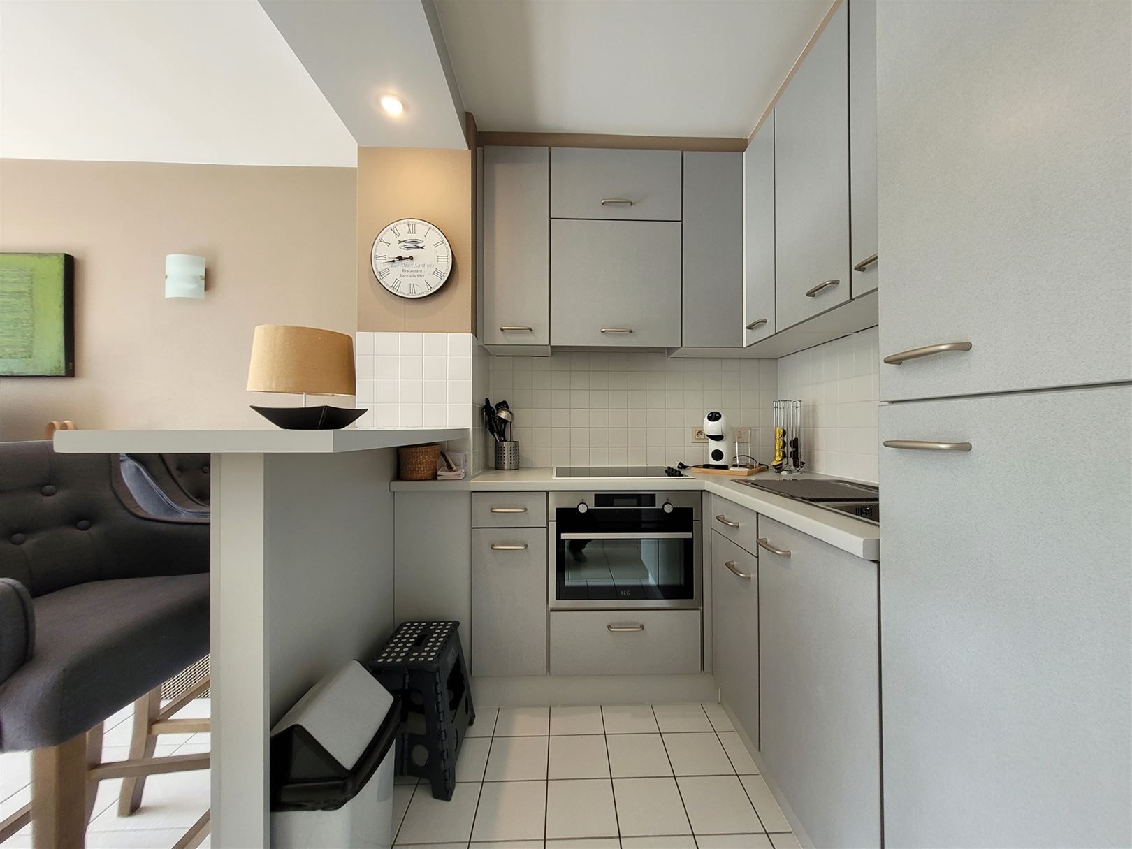 Lichtrijk appartement met garage box foto 10