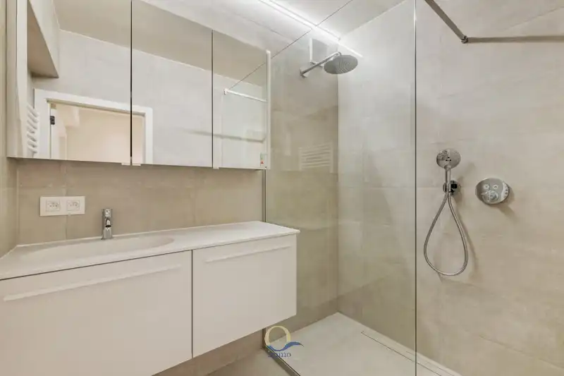 Royaal 2 slpk app. dat eerder dit jaar aan een complete make-over werd onderworpen ! foto 14