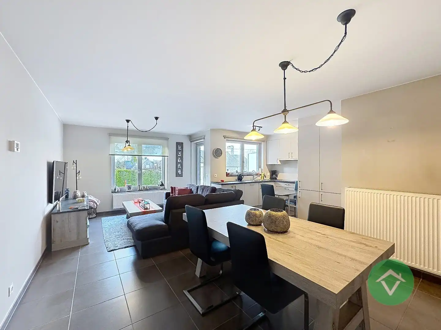 Appartement met 2 slaapkamers en terras te Roeselare  foto 9