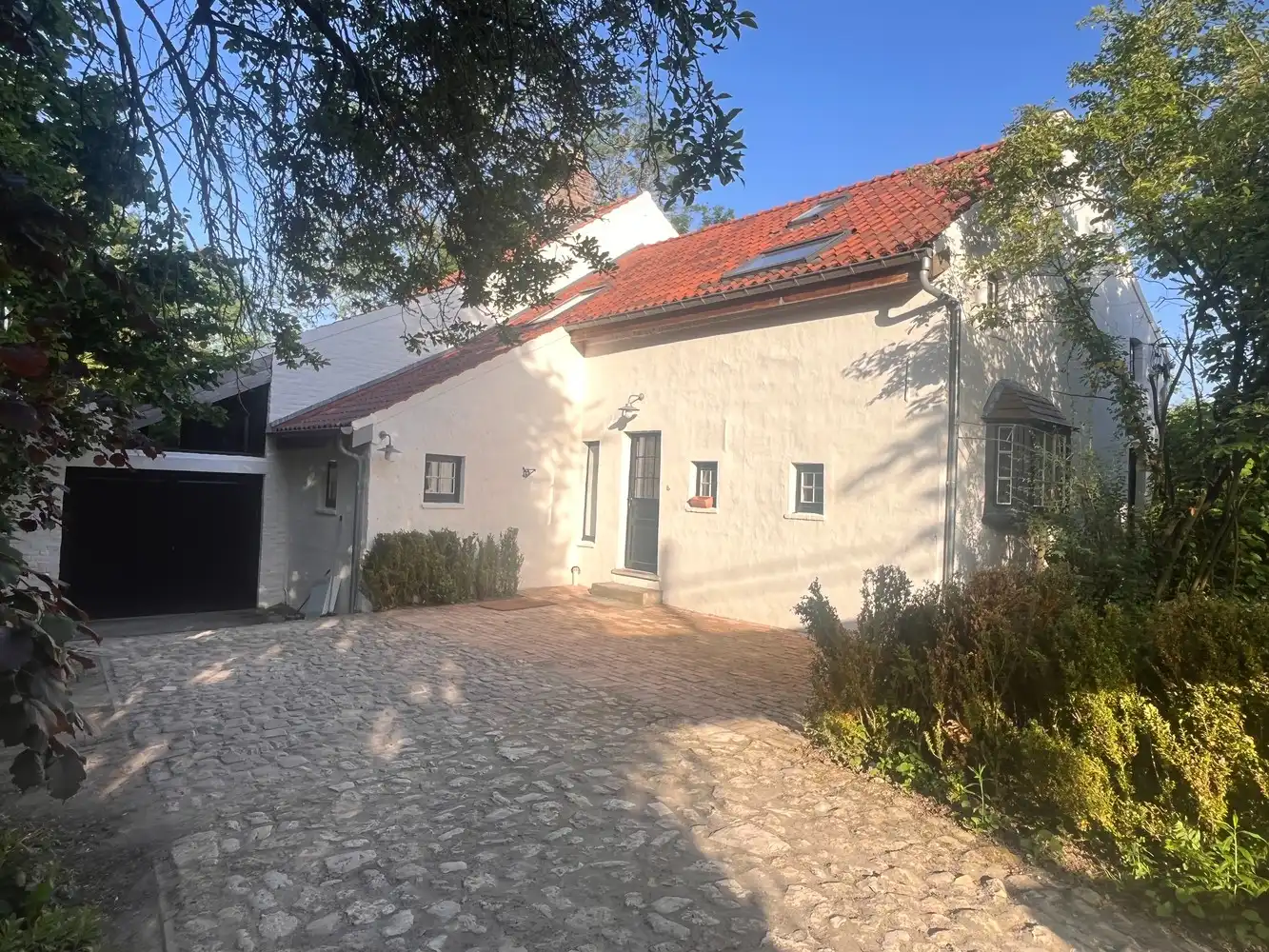 idyllisch 19e eeuws landhuis, unieke ligging omringd door een prachtig natuurgebied foto 2