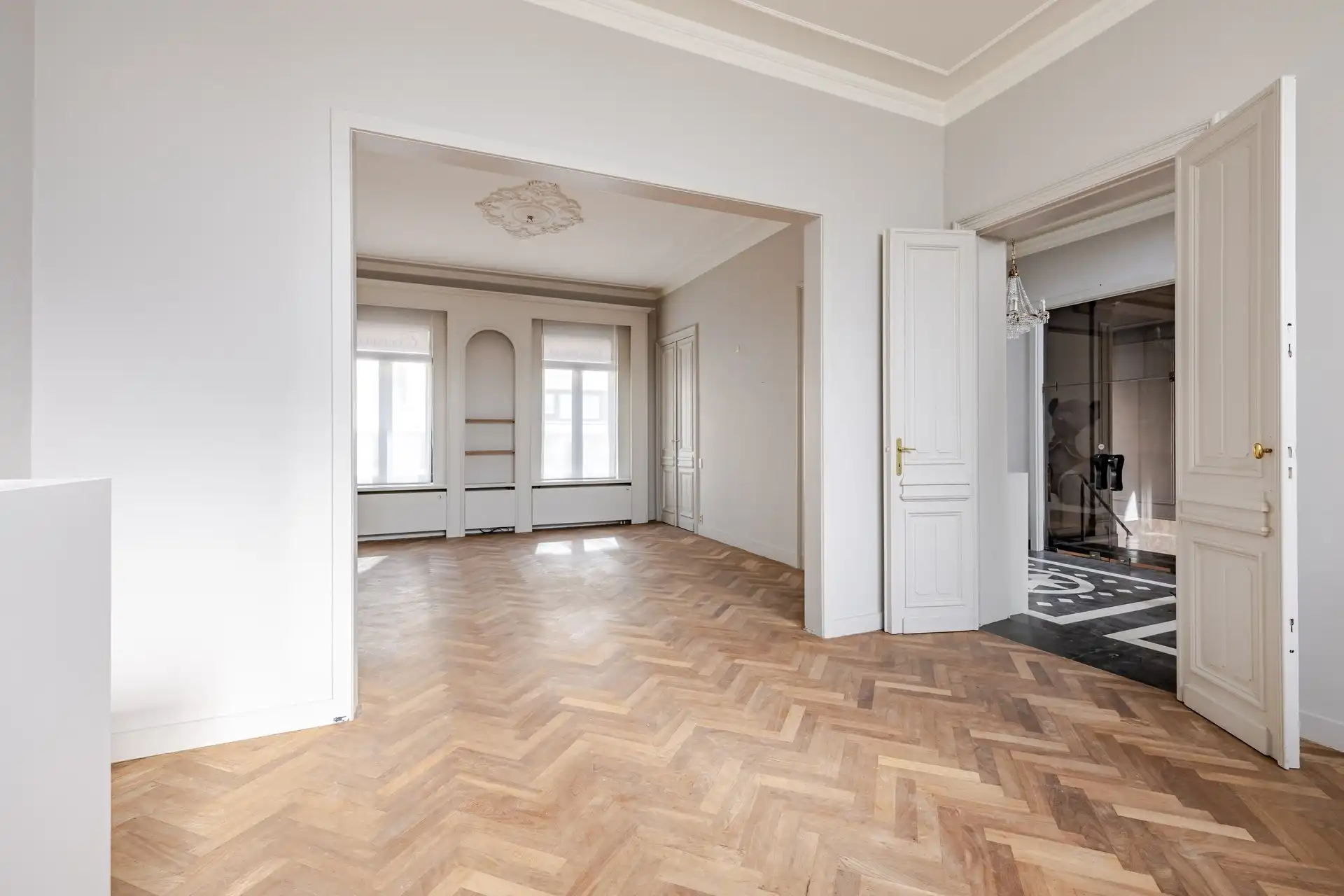 Uniek en uitzonderlijk ruim herenhuis op toplocatie in Aalst  foto 14