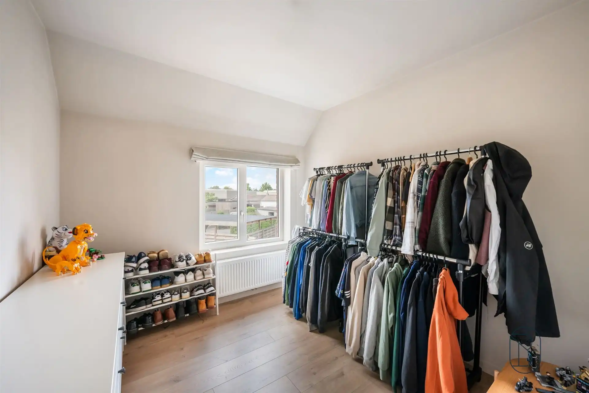 Instapklare woning met 3 slaapkamers en tuin foto 14