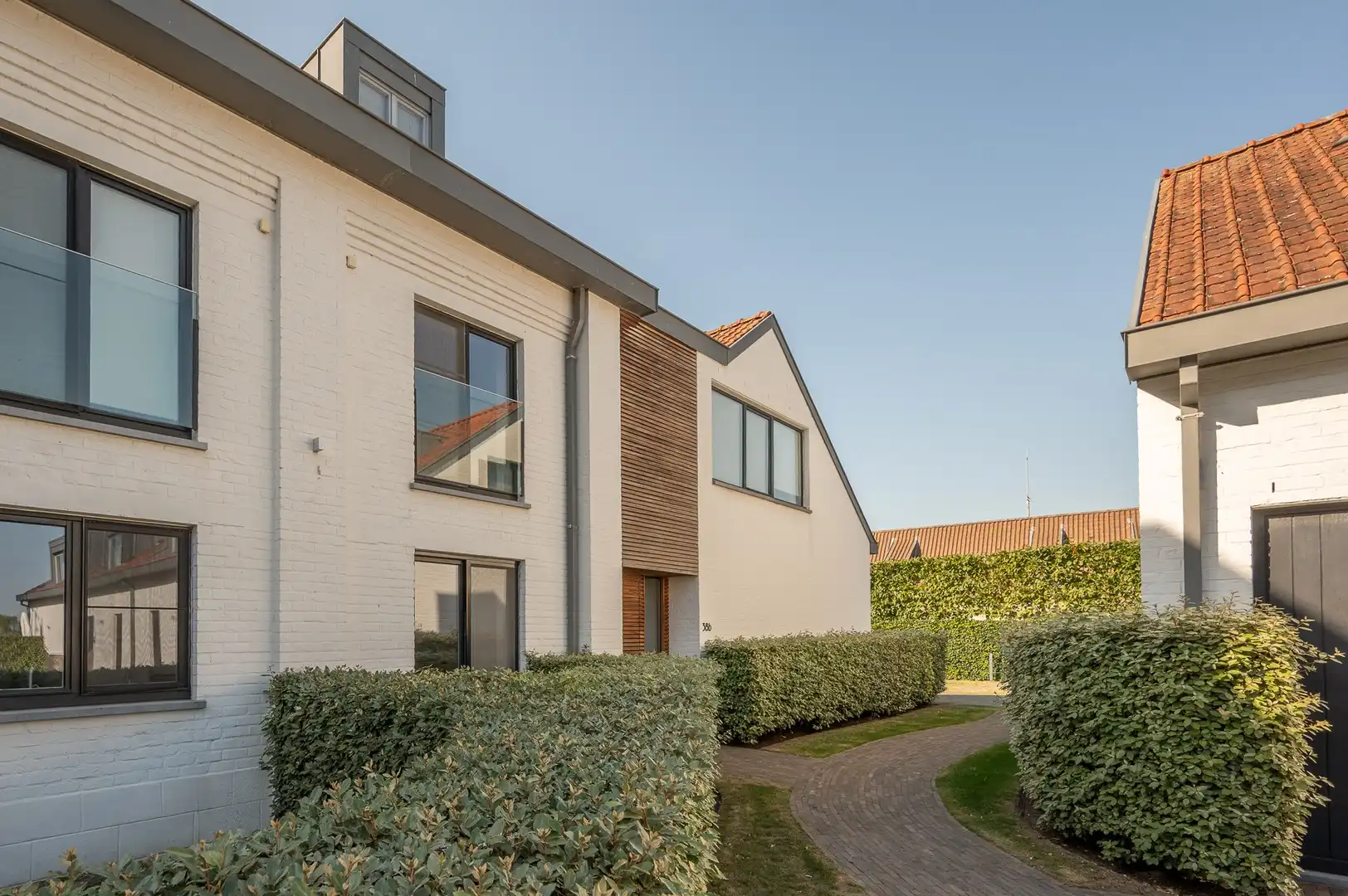 Prachtige, lichtrijke woning vlakbij het pittoreske Oosthoekplein in het Zoute op wandelafstand van de zee en het Zwin. foto 29