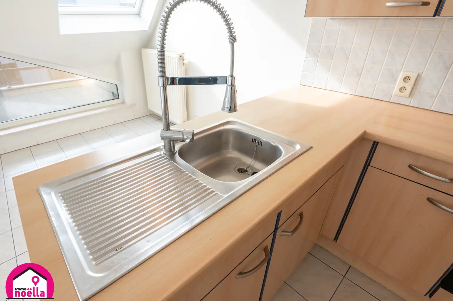 TE KOOP TE WESTENDE RUIM EN ZONNIG APPARTEMENT! foto 10