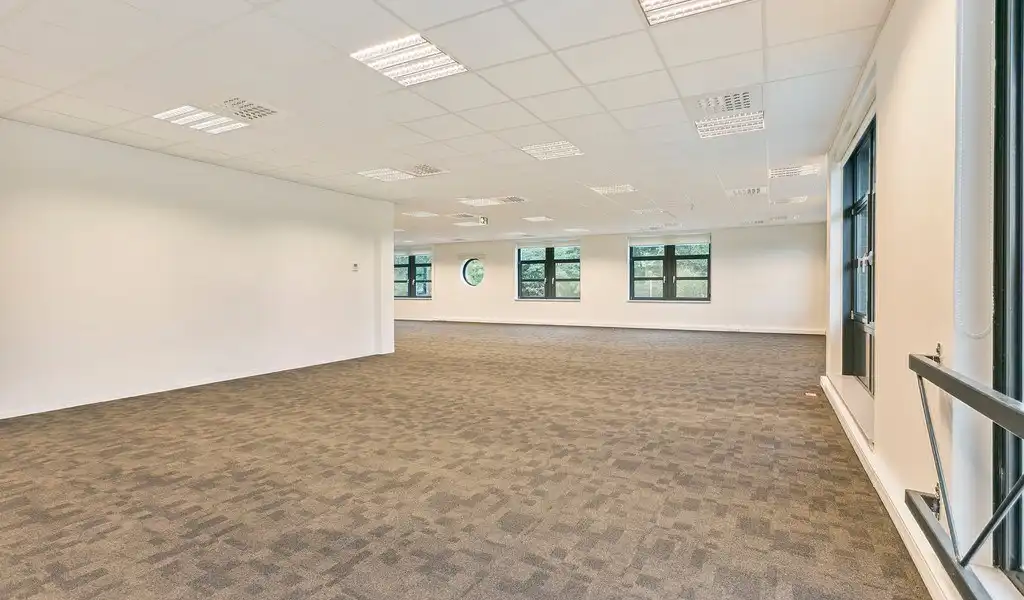 Instapklare kantoorruimte te huur in Businesspark E19 te Mechelen foto 10