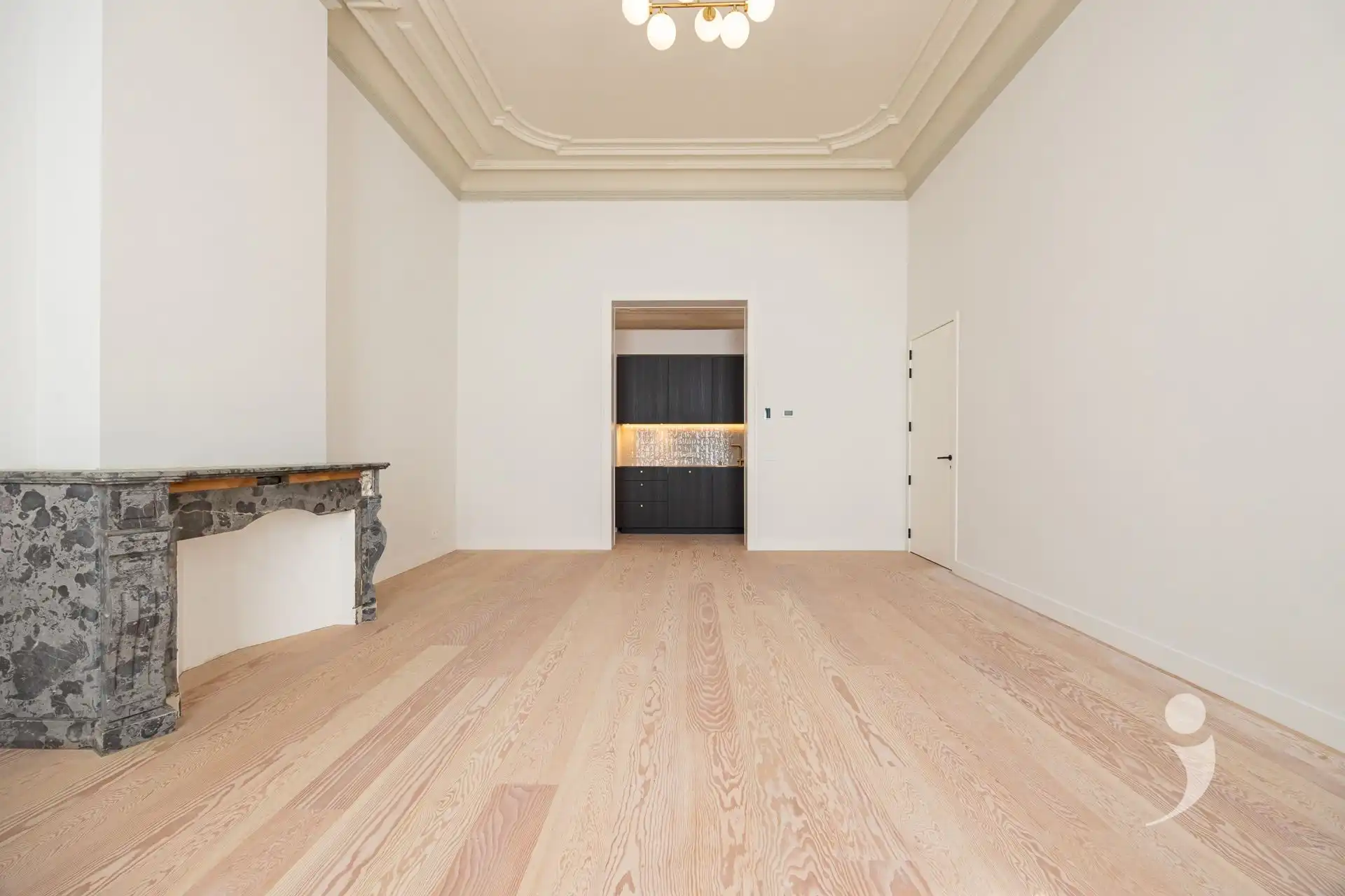 Exclusief gerenoveerd appartement op toplocatie in Leuven foto 8