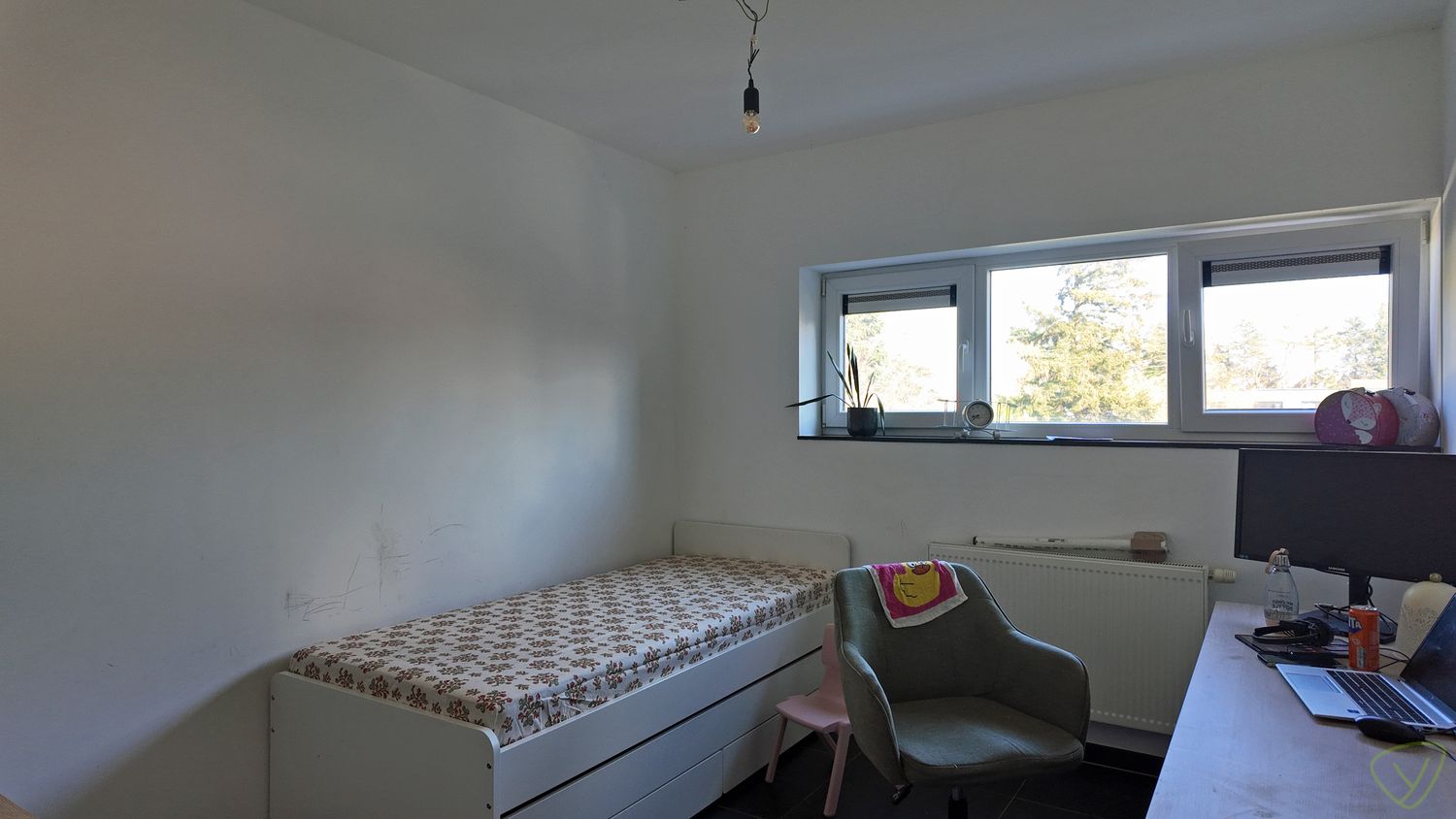 Recente gezinswoning met zonnige tuin, garage en centrale ligging! foto 7