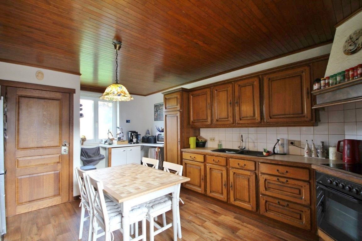 Charmante ruime hoeve met 3 slaapkamers nabij de E40 foto 4