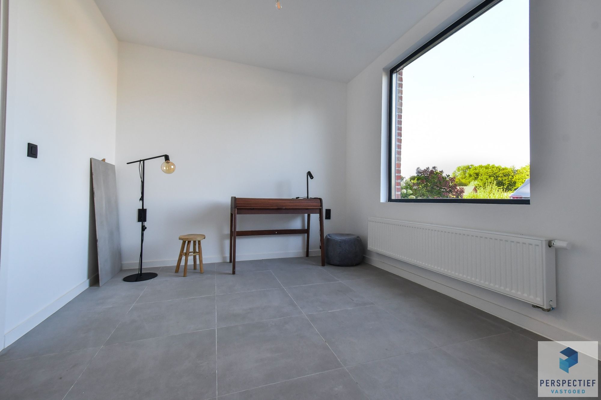 Stijlvol gerenoveerde woning met tuin op toplocatie foto 9