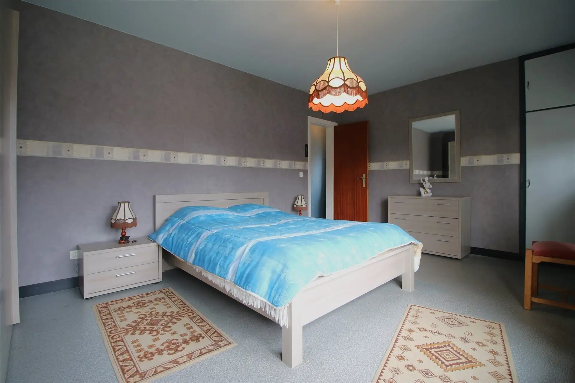 Goed onderhouden HOB met tuin foto 17