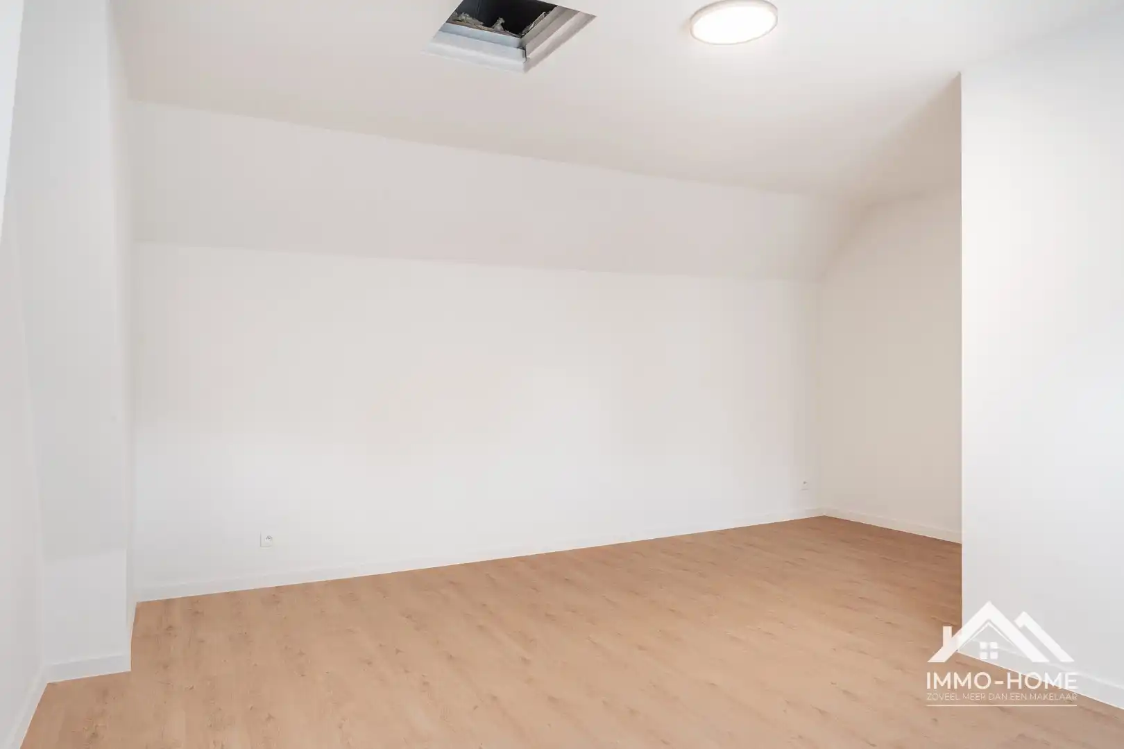 Ruime gerenoveerde burgerwoning !! foto 26