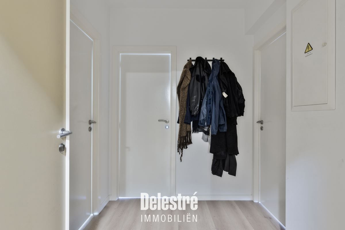 MODERN APP. 2 SLPK. INCLUSIEF PARKING foto 19