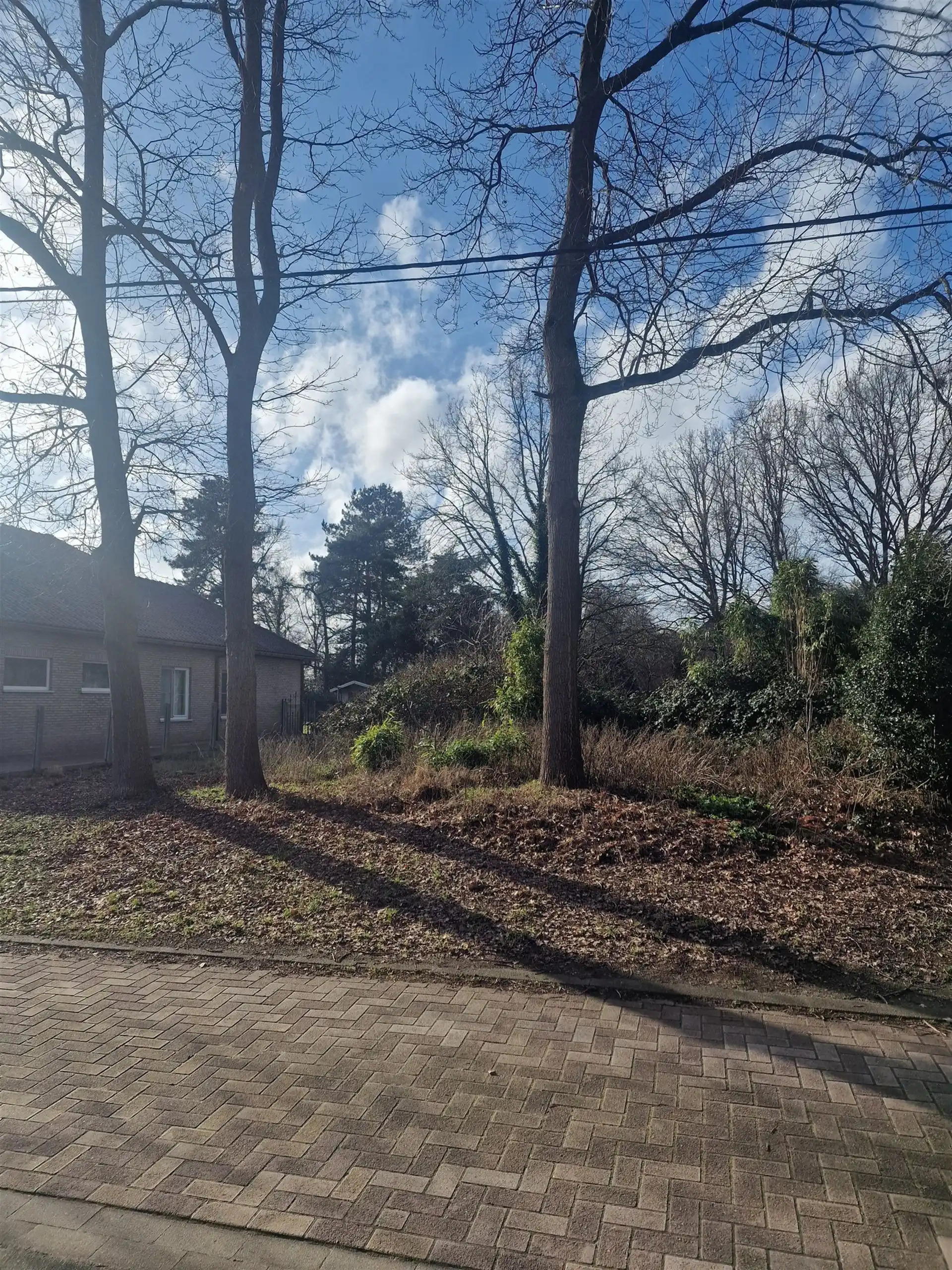 GOED GELEGEN VILLAGROND TE KOOP foto 3