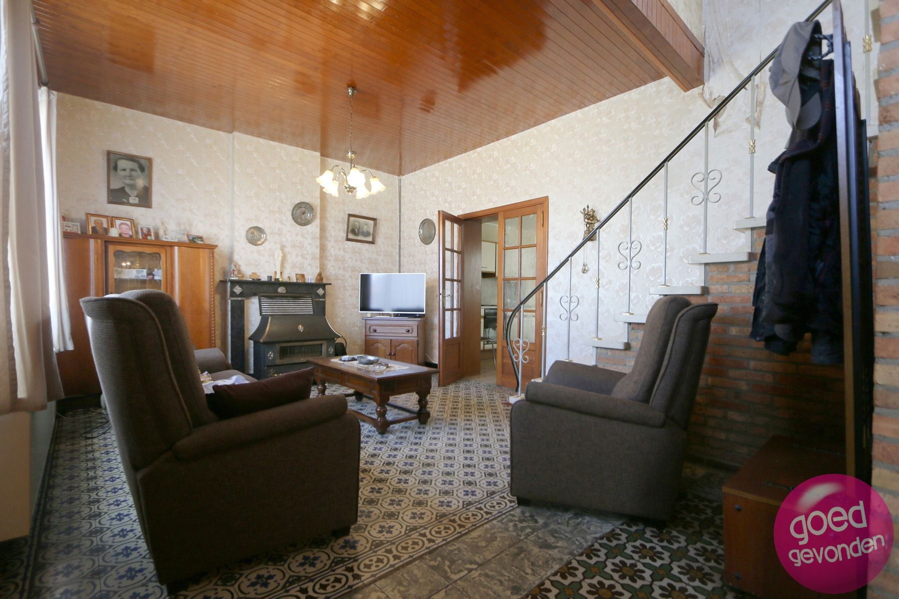 TE RENOVEREN HOEVE - PRACHTIG UITZICHT OP JEKERVALLEI foto 6