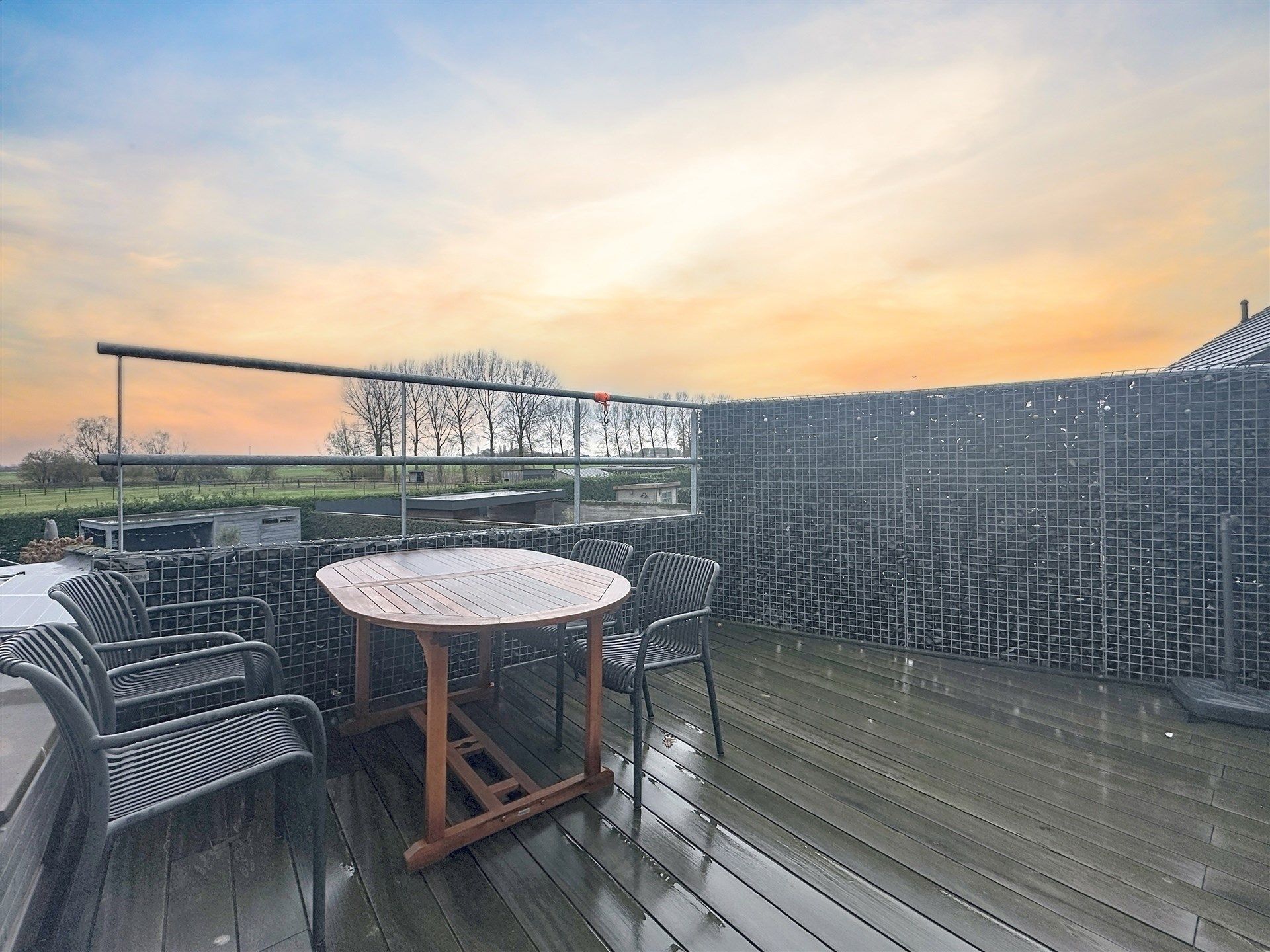 Energiezuinig 3 slpk duplexappartement met garage in Beveren foto 5