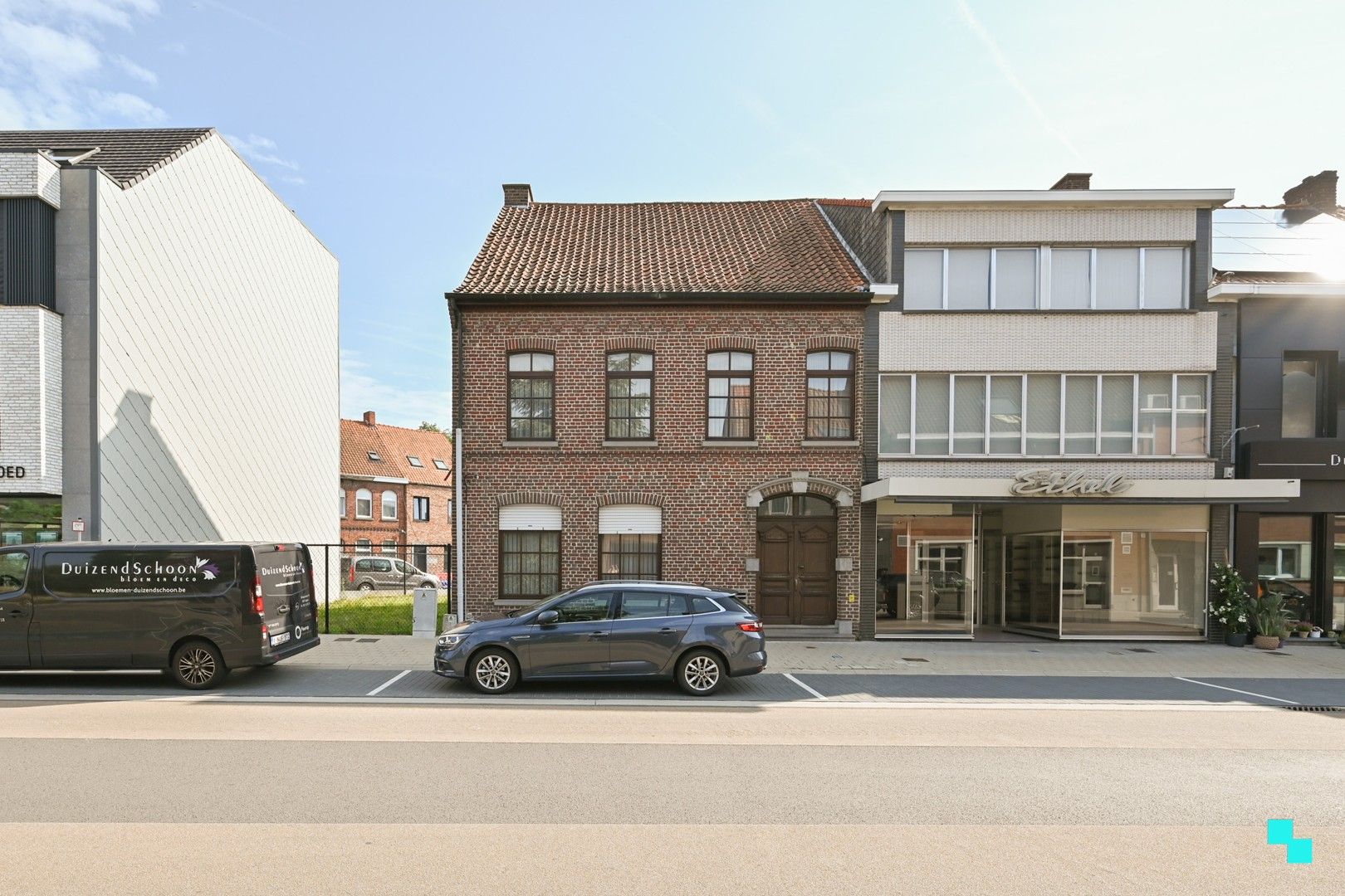 Hoofdfoto van de publicatie: Woonhuis met twee units te Emelgem