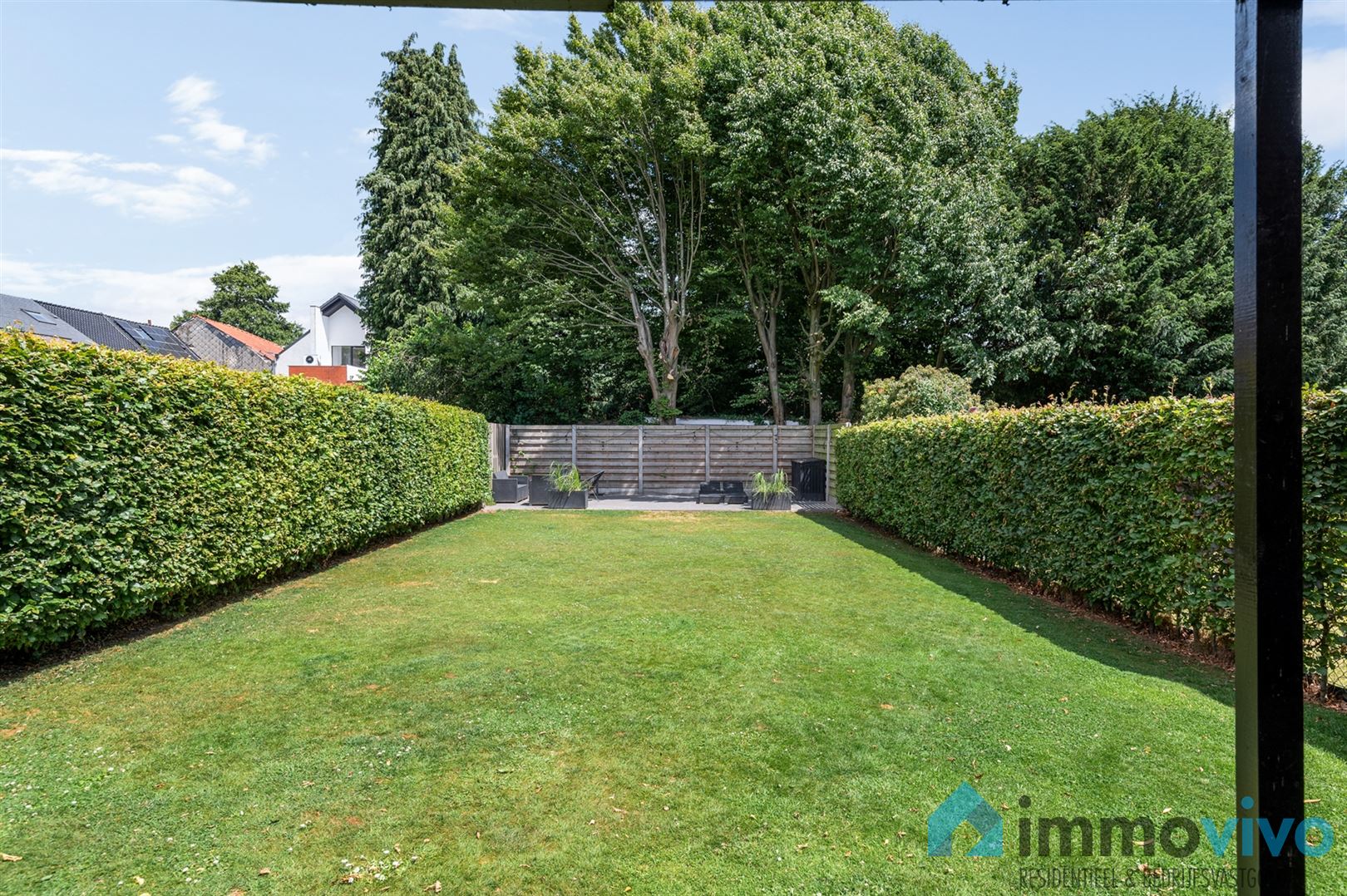 Gerenoveerde woning met prachtige tuin op toplocatie in Edegem foto 4