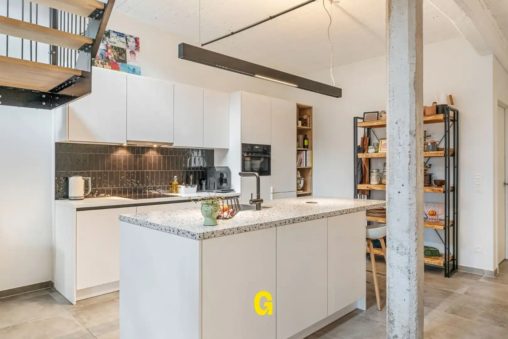 Stijlvol luxueus loftappartement (138 m²) met twee slaapkamers en standplaats in residentie De Chocoladefabriek foto 9