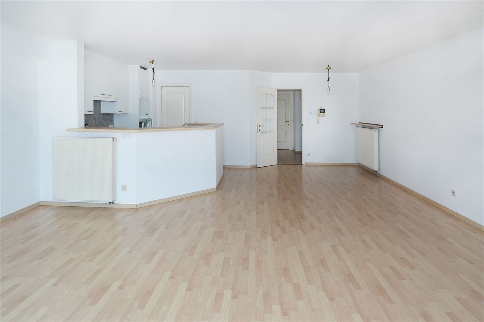 Centraal gelegen appartement met 2 slpks. foto 5