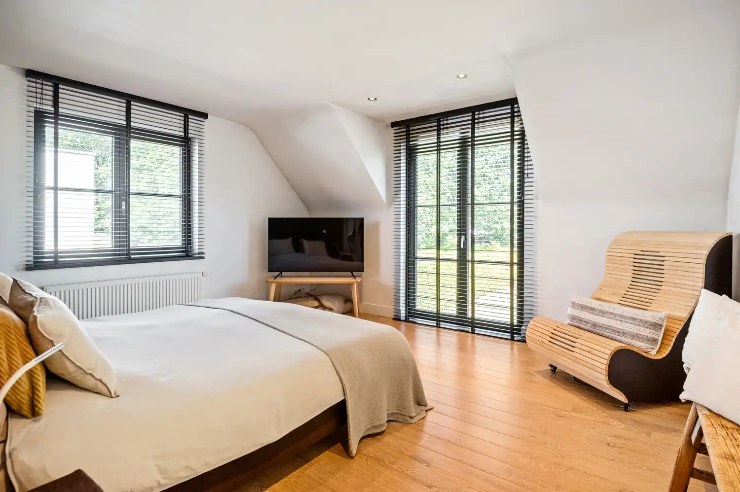 Prachtige villa met 3 slaapkamers, bureau en garage te koop op Toplocatie in Lier! foto 21