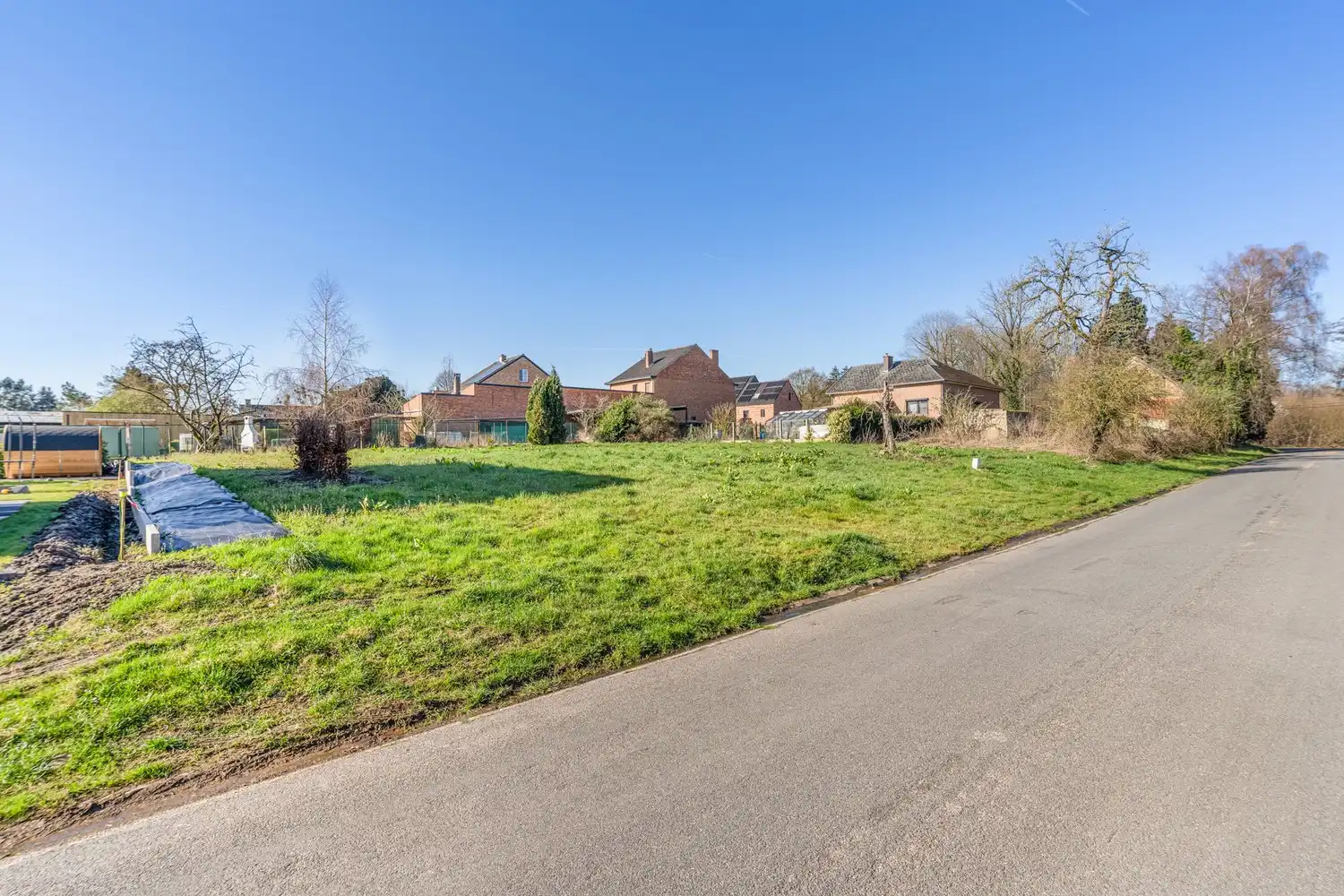 Halfopen bebouwing met zuidgerichte tuin! foto 7