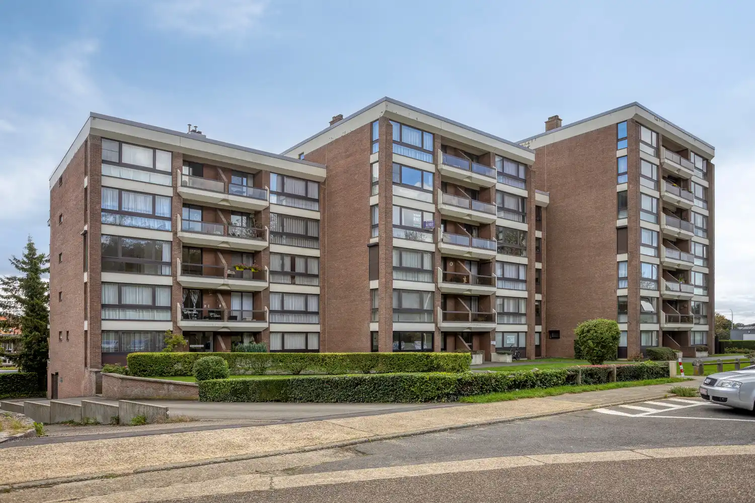 INSTAPKLAAR APPARTEMENT MET 2 SLPKS, 2 TERRASSEN EN AUTOSTAANPLAATS TE DIEST! foto 22