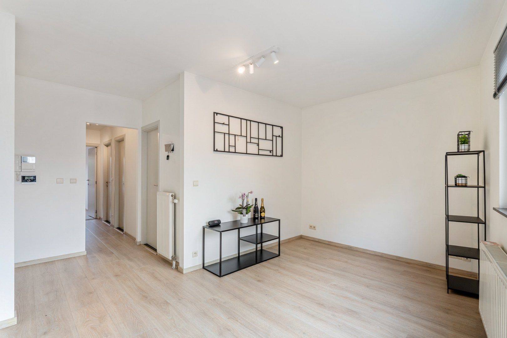 App., 119 m², 2 slpk, terras, autostaanplaats foto 18