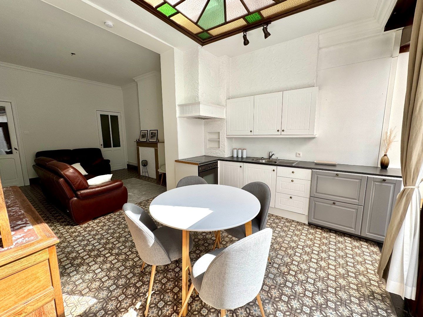 INSTAPKLARE WONING MET 5 SLPKS, 2 BADKAMERS EN TERRAS foto 8