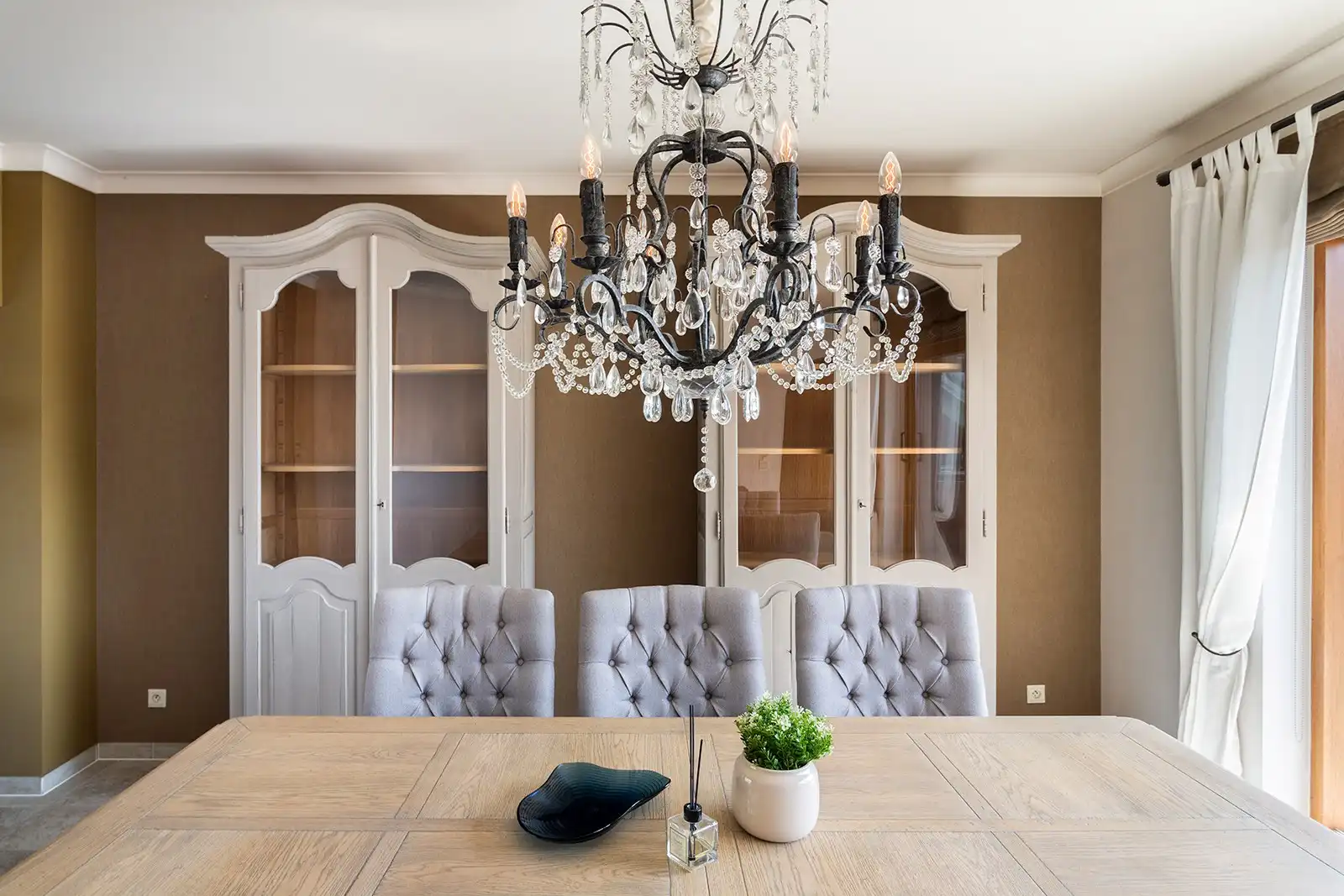 Ruim en lichtrijk duplexappartement met twee terrassen in Residentie Country Gardens foto 10