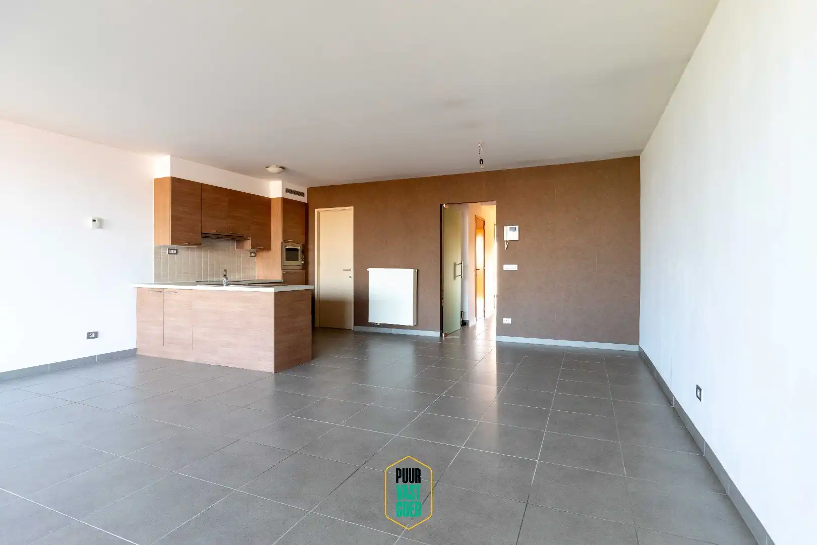 Recent, instapklaar, 2 slpk appartement in gegeerde buurt. foto 6