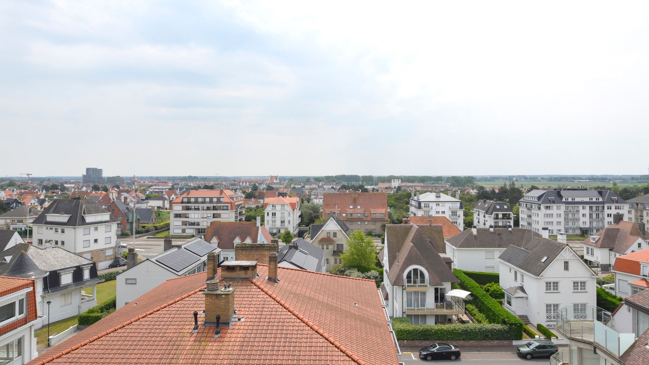 Ruim appartement met frontaal zeezicht aan het Albertstrand foto 18