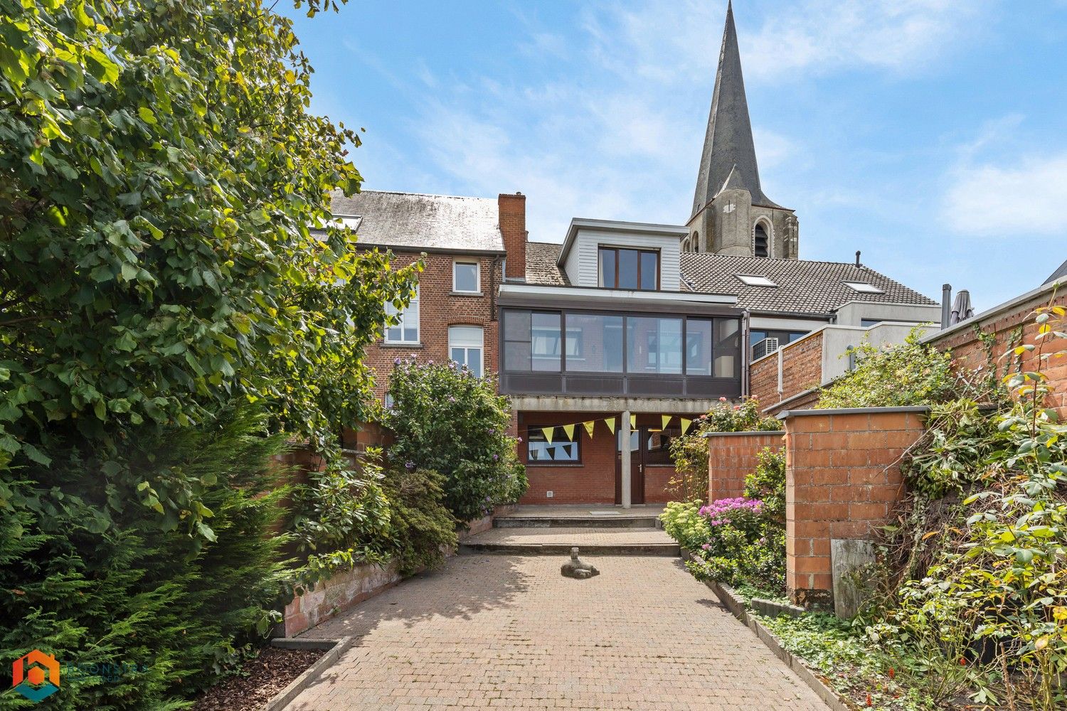 Instapklare woning met garage op sublieme locatie foto 22