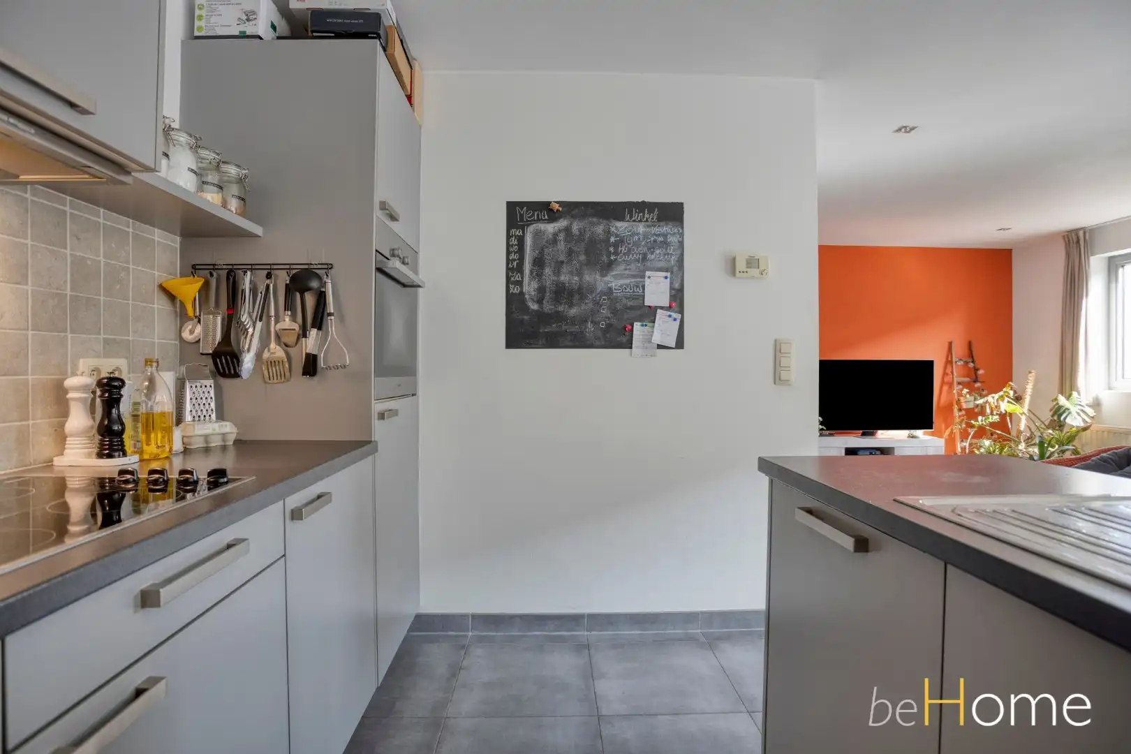 Lichtrijk 2-slaapkamerappartement met groot terras op de 1ste verdieping foto 8