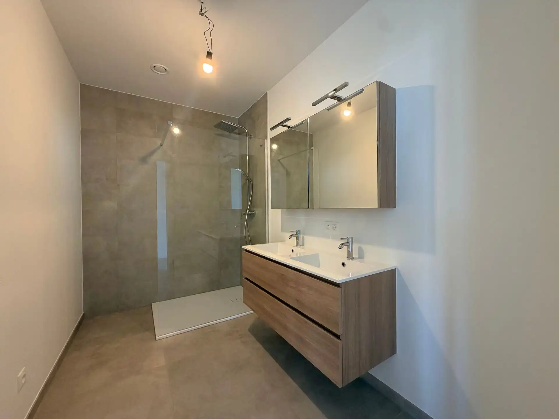 Luxueus appartement in het centrum van Zemst foto 15