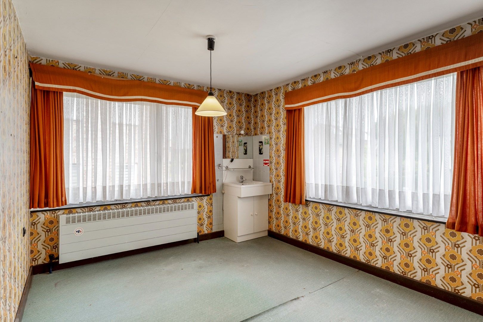 Te renoveren vrijstaande woning op een gunstig gelegen perceel van 12a 07ca vlakbij het centrum foto 19