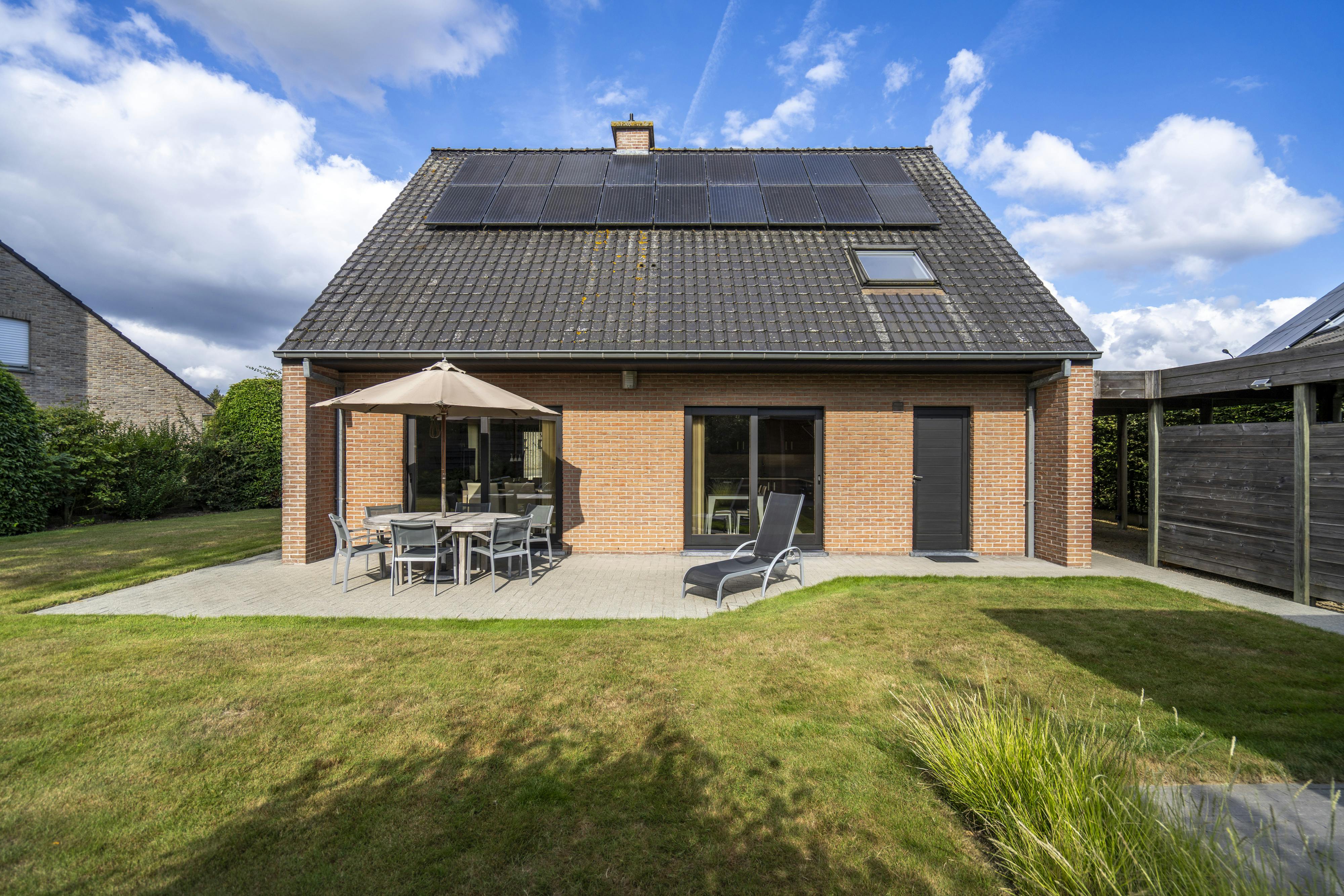 Instapklare villa in de rustige Keibeekstraat te Zwevegem foto 11