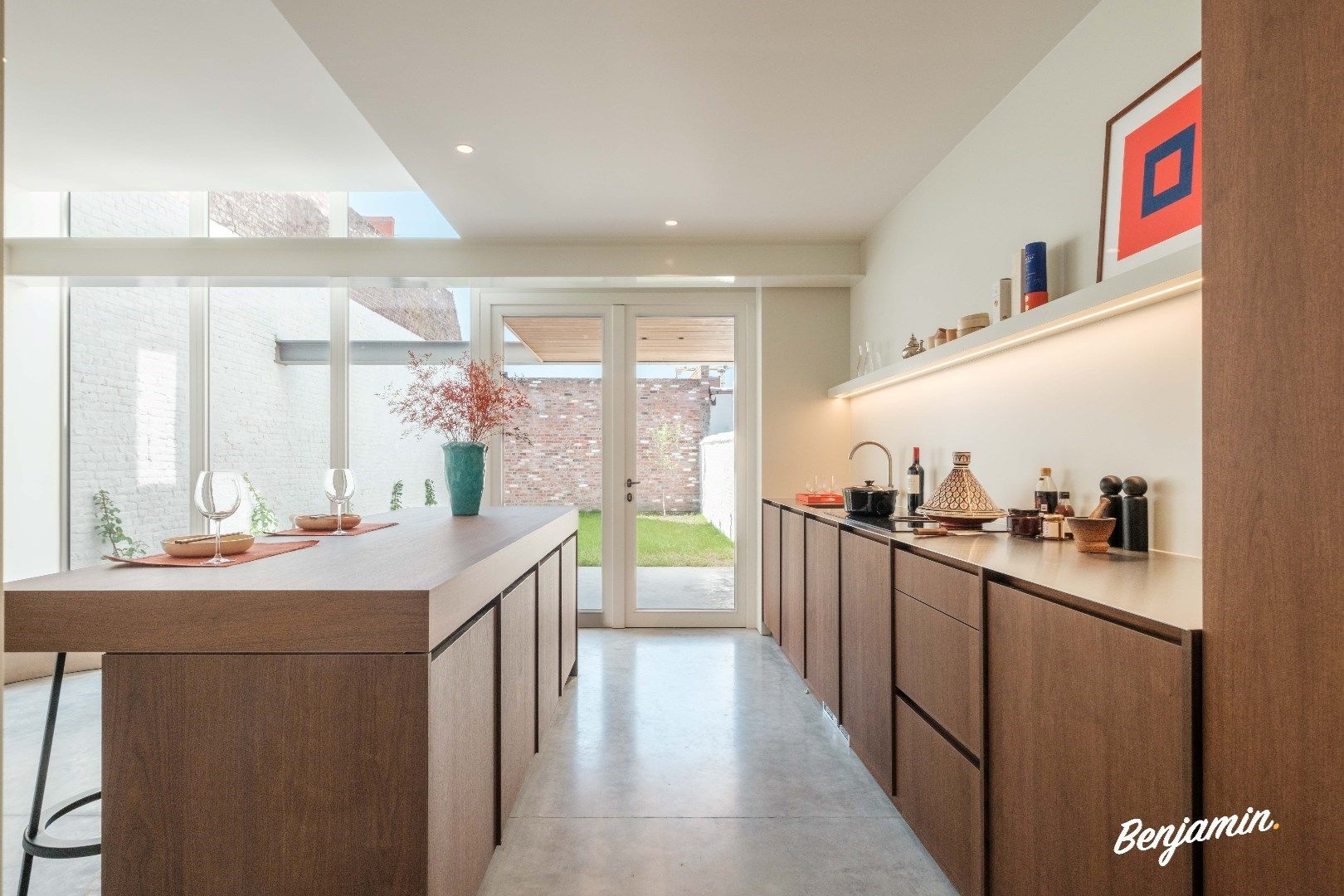 Prachtig gerenoveerd herenhuis op steenworp van Plein Kortrijk foto 11
