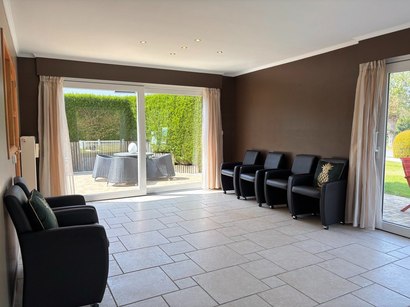Instapklare woning op enkele passen van de Ter Yde duinen. foto 2